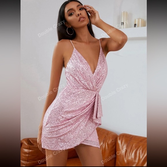 NWOT Double Crazy Pink Sequin Dress Size Medium - Picture 5 of 12